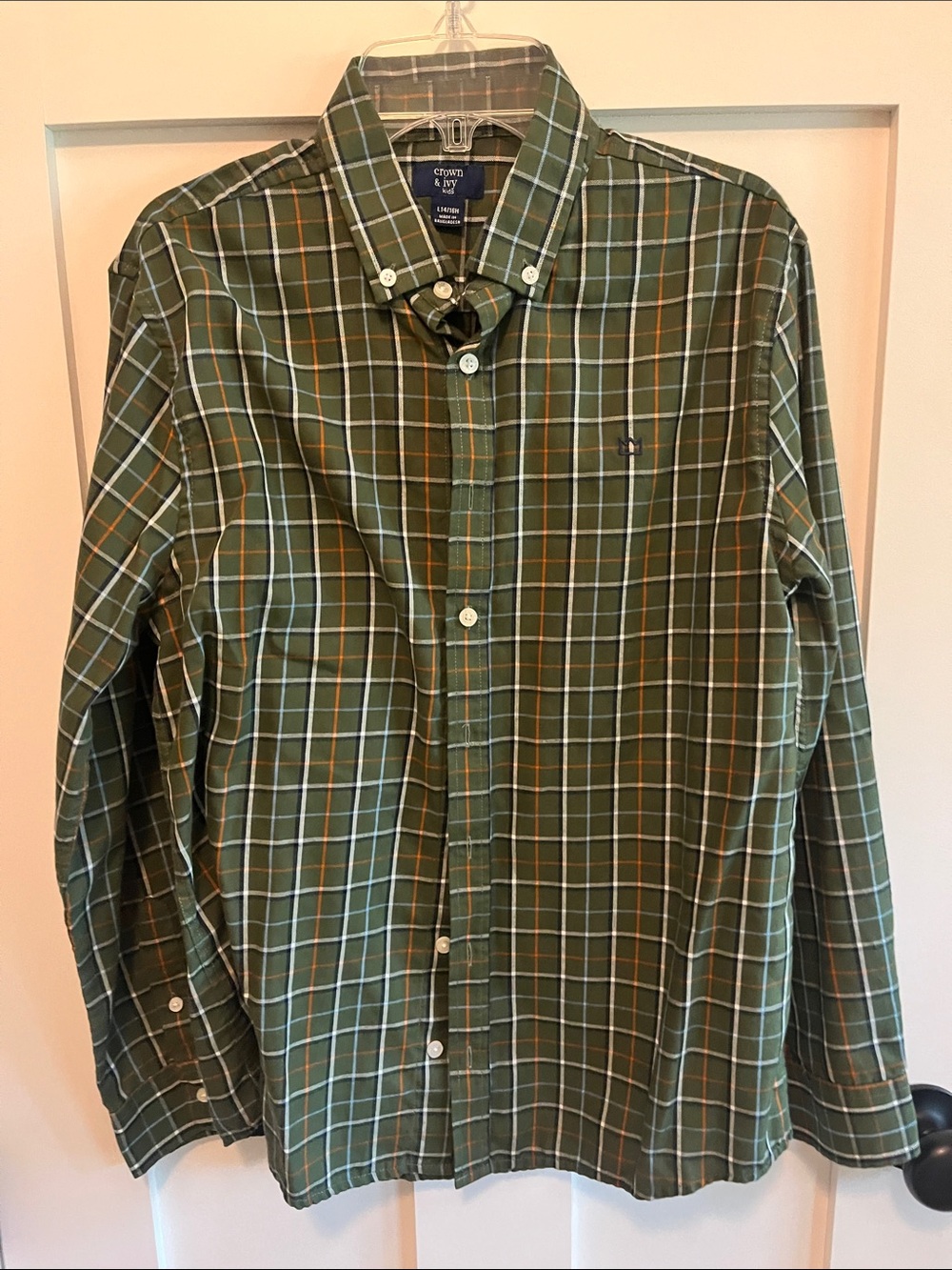 crown & ivy Olive Green Plaid Button-Down Shirt
